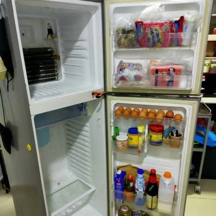 Repairing home fridge freezer compartment
