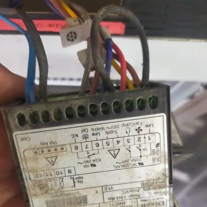 Thermostat and controller wiring repair